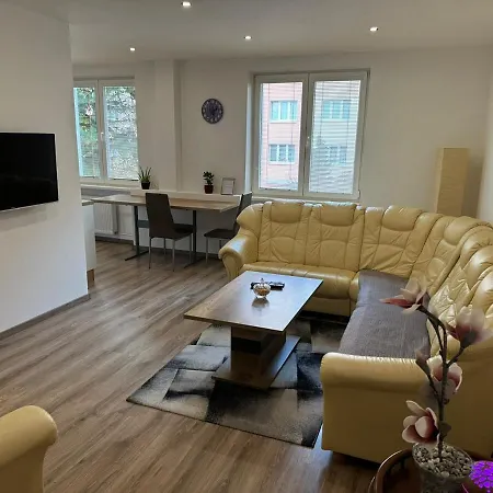 Apartman Bulharska Trojizbovy Kassa